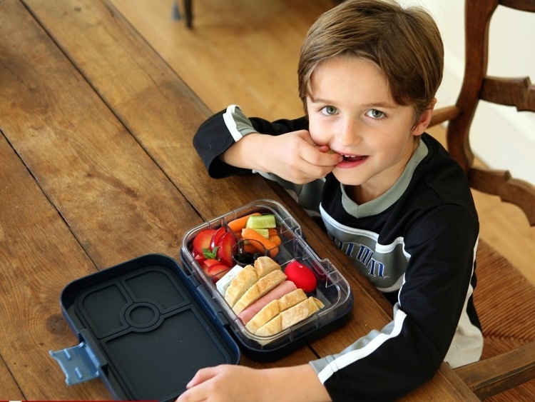 تاثیر مصرف صبحانه در کودکان
