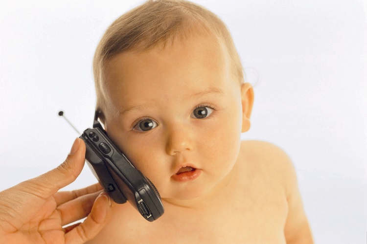 خطرات تلفن همراه برای کودکان + بخش دوم